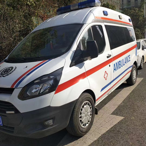 开江品质救护车出租,为您的健康出行负责